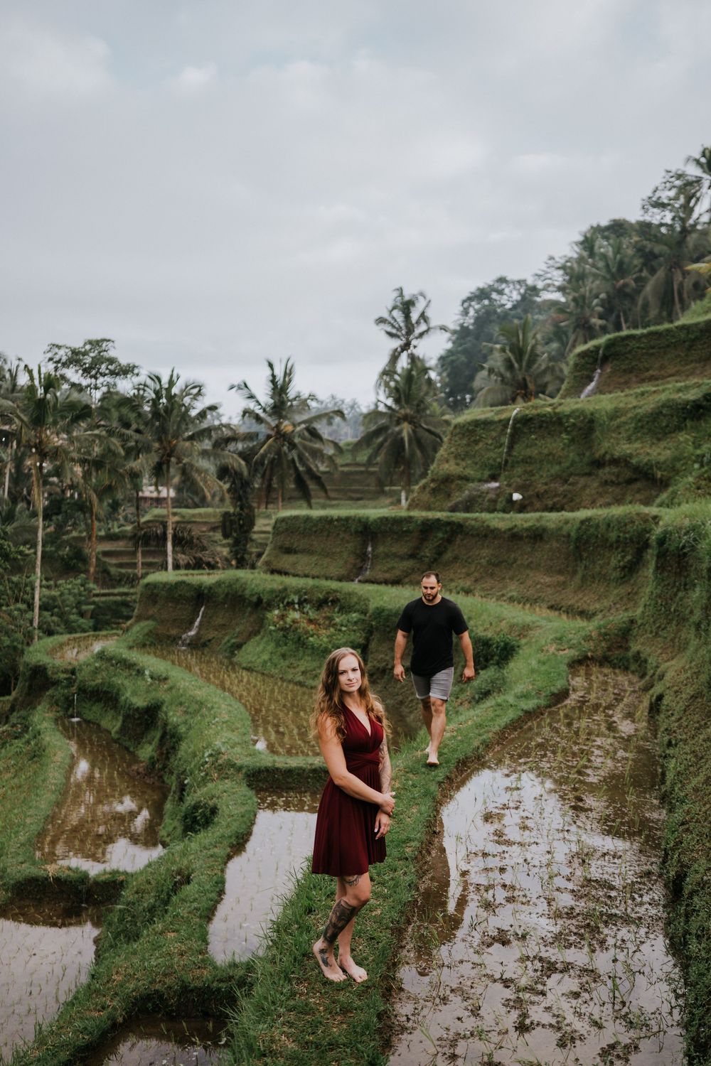 Bali couple photography services at a rice terrace in Ubud.