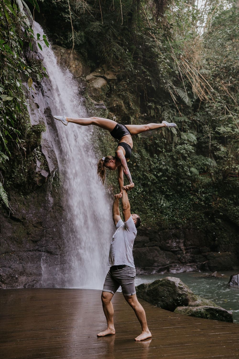 Bali couple photography services at Ulu Petanu Waterfall in Ubud.