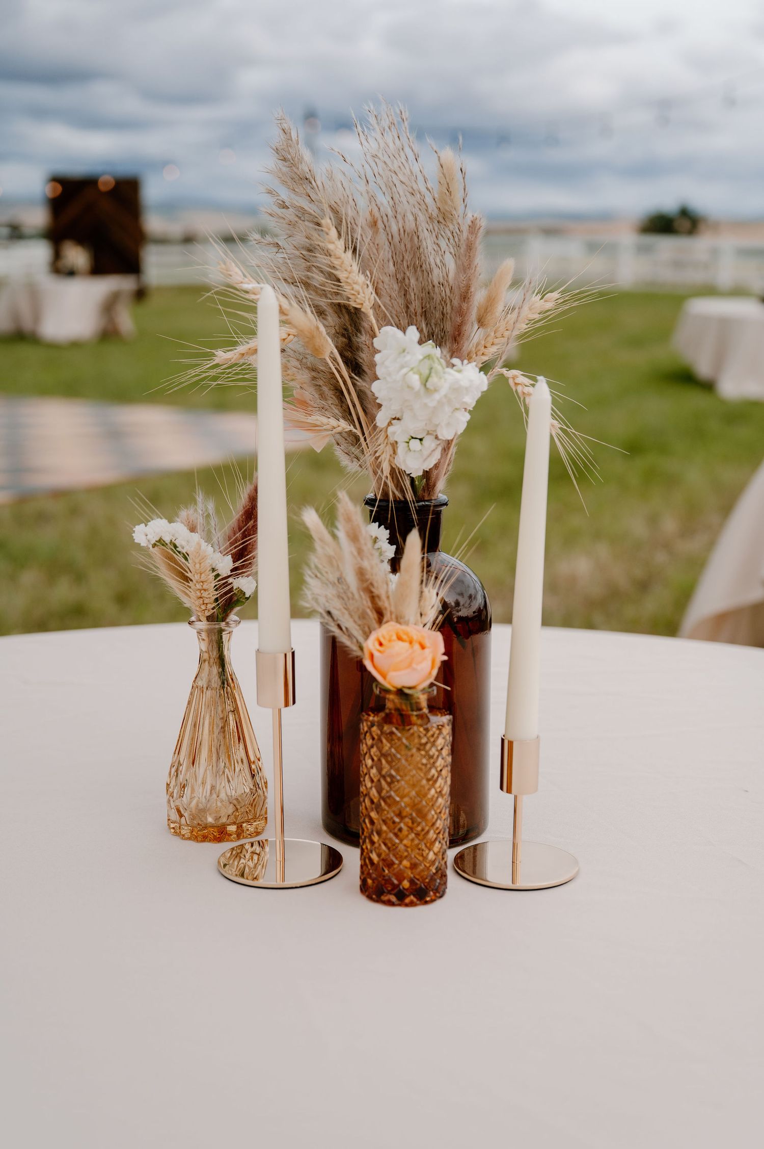 Elegant Western wedding reception table centerpieces