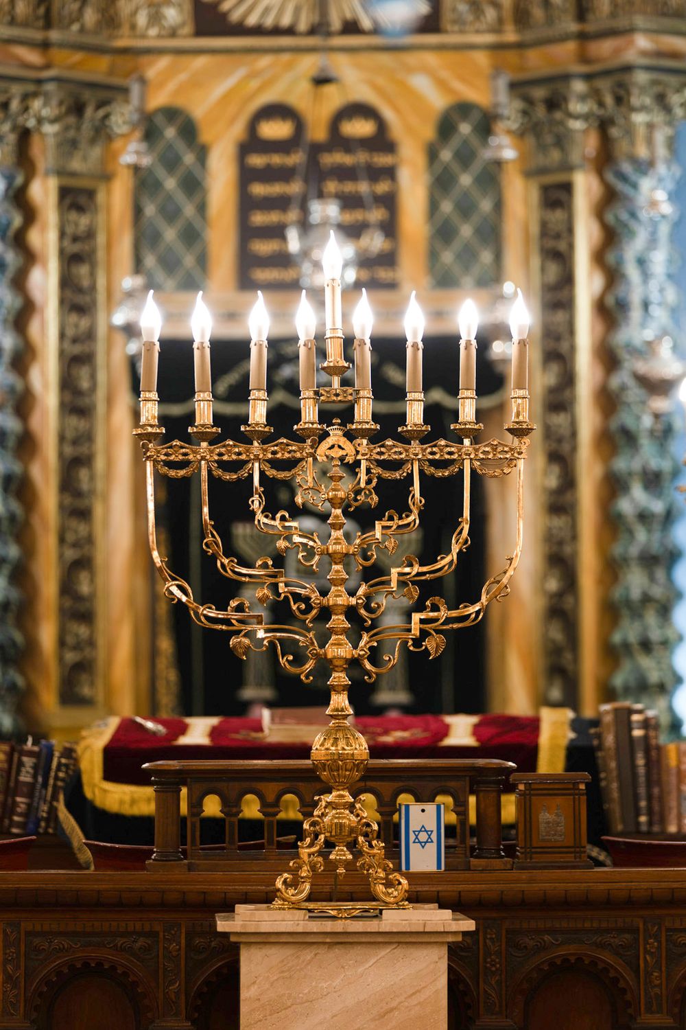 Photographe de Bat Mitzva à Nice et sur la Côte d'Azur, j'immortalise les traditions, les émotions et les moments de partage