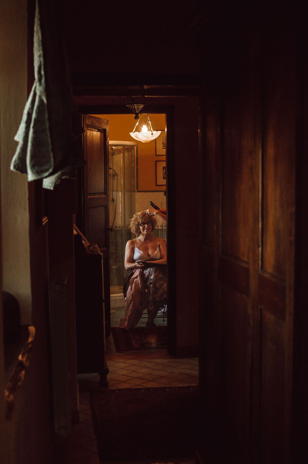 Preparazione matrimonio madre della sposa.