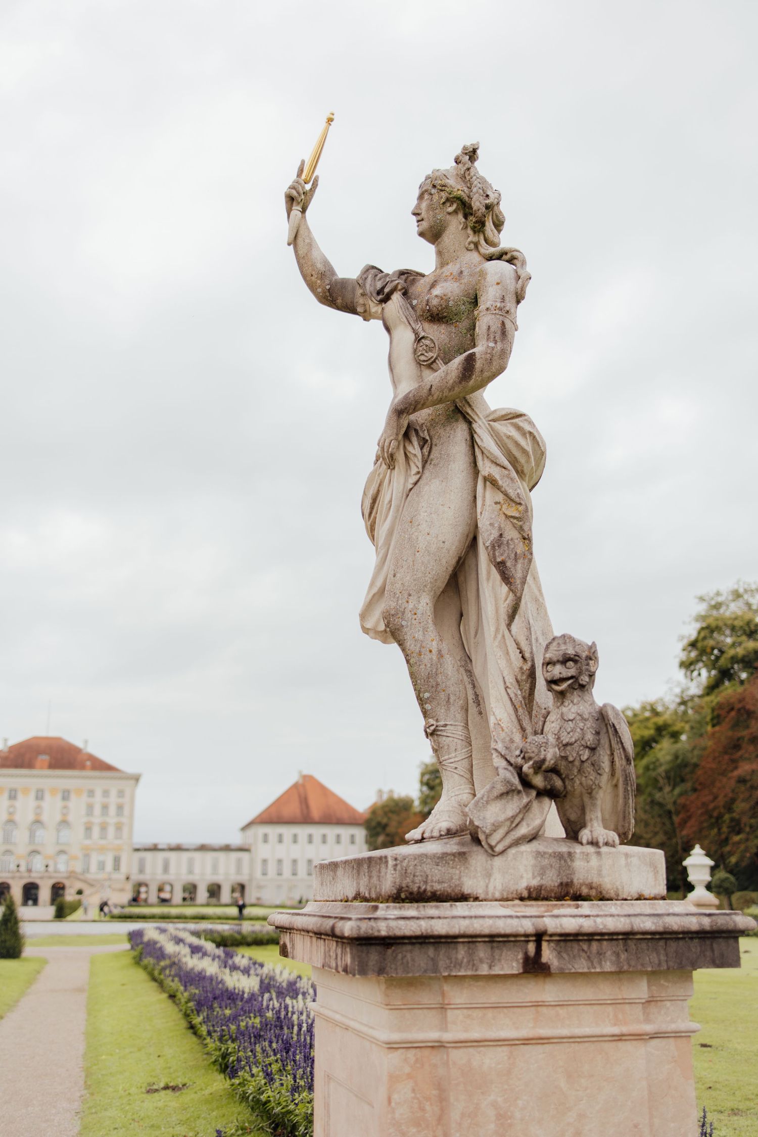 Munich Proposal Photographer - Munich Couples Photographer - Munich Engagement - Proposal in Nymphenburg Palace