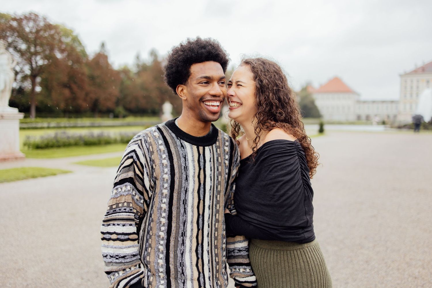 Munich proposal photographer - newly engaged couple in Nymphenburg Palace - Nymphenburg Palace Engagement - Nymphenburg palace proposal