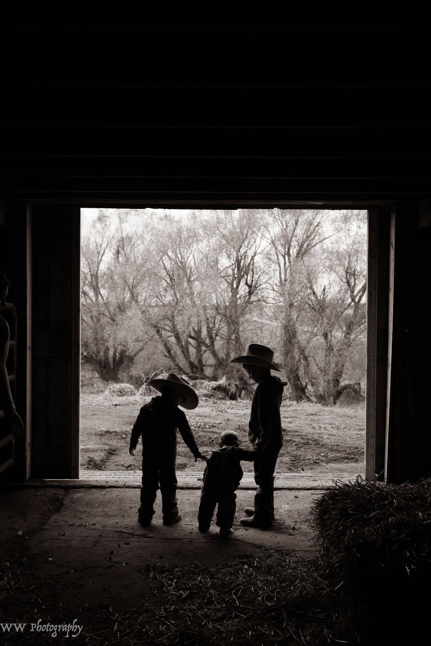 Family photos Available in Watertown, Castlewood, Sioux Falls, West River, Brookings and more!