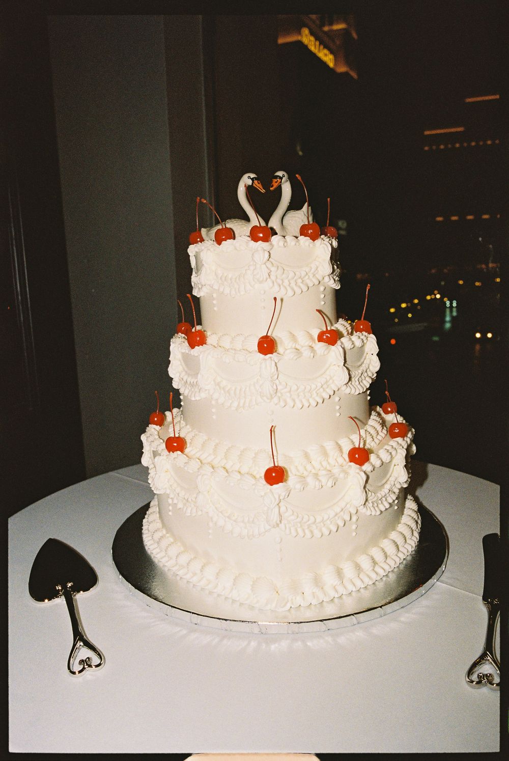 Las Vegas film photographer - vintage cake