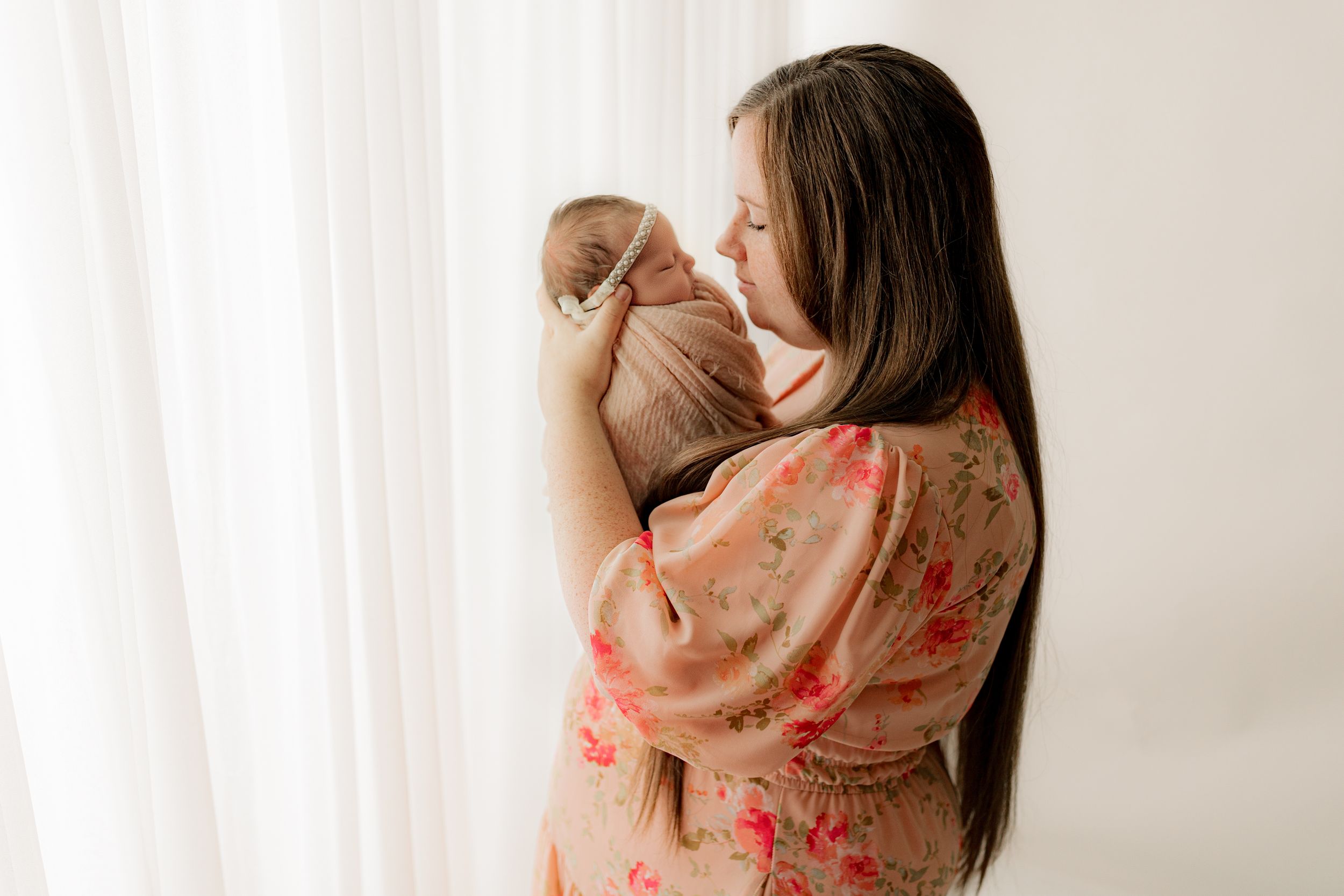 Bailey's Photography | Family Portrait with Newborn | Southern Ohio Photographer | Portsmouth Studio