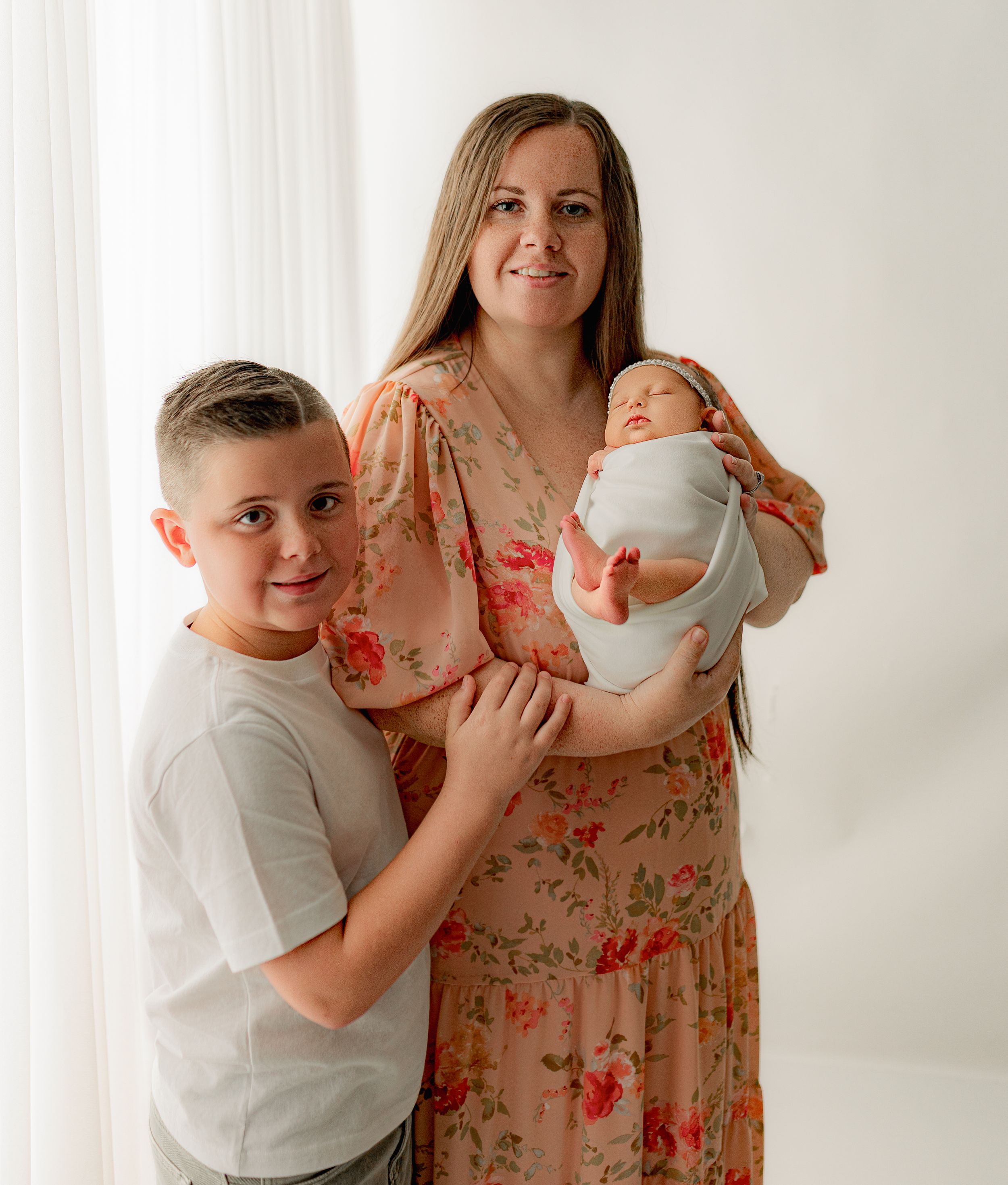 Bailey's Photography | Family Portrait with Newborn | Southern Ohio Photographer | Portsmouth Studio