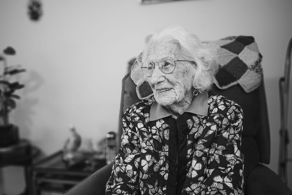 End of Life, Celebration of Life, Family Photoshoot, Elderly, Loved Ones, Photoshoots, Love, Free