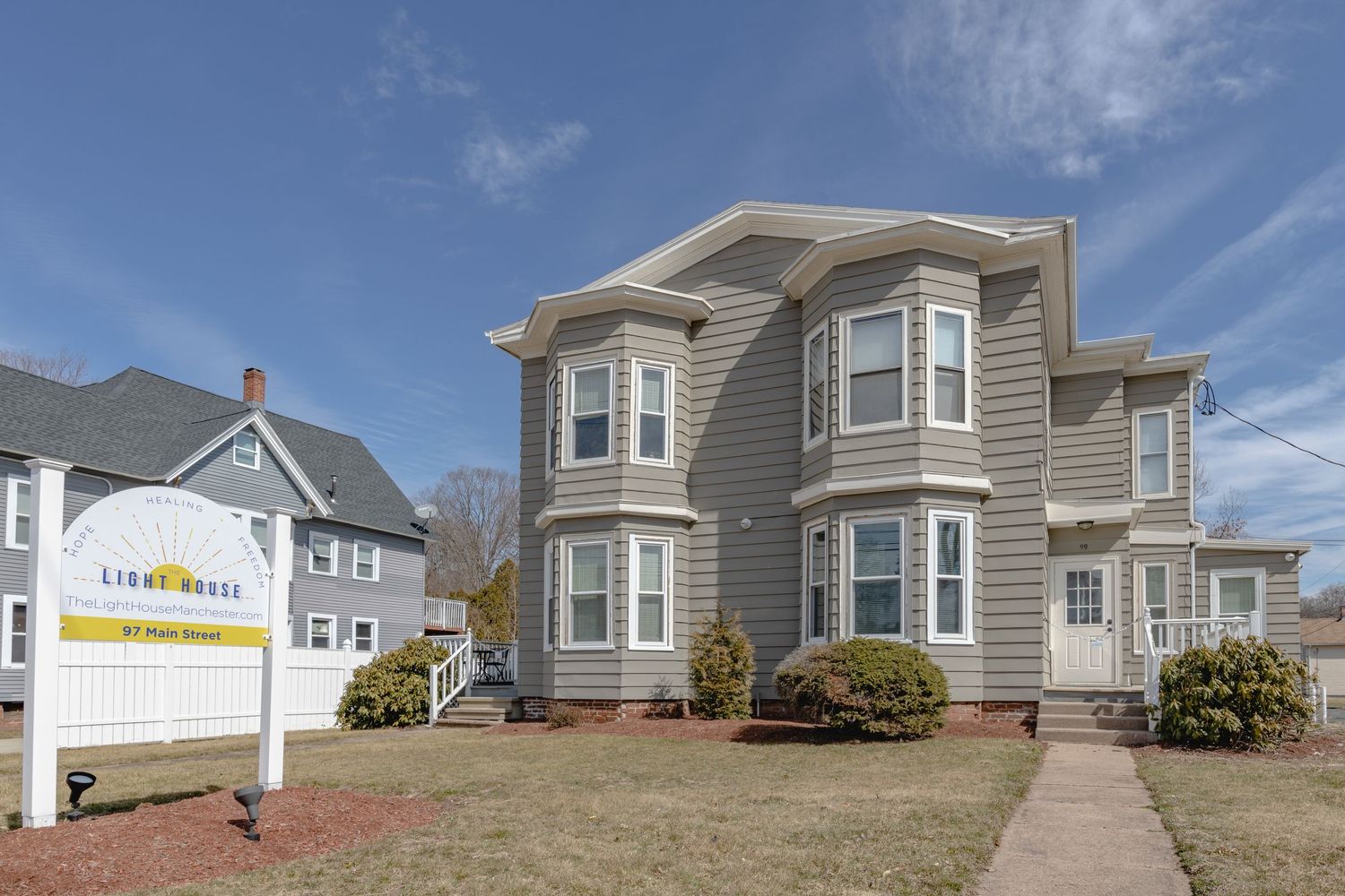 Real Estate Photography in South Windsor, Manchester, Hartford, Glastonbury, Middletown, Connecticut by CMEDINA PHOTOGRAPHY.