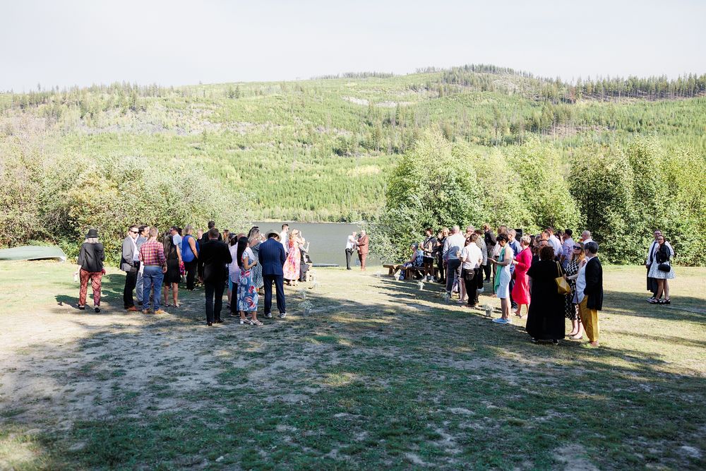 Chute Lake Wedding.  Summerland and Penticton wedding photographer.