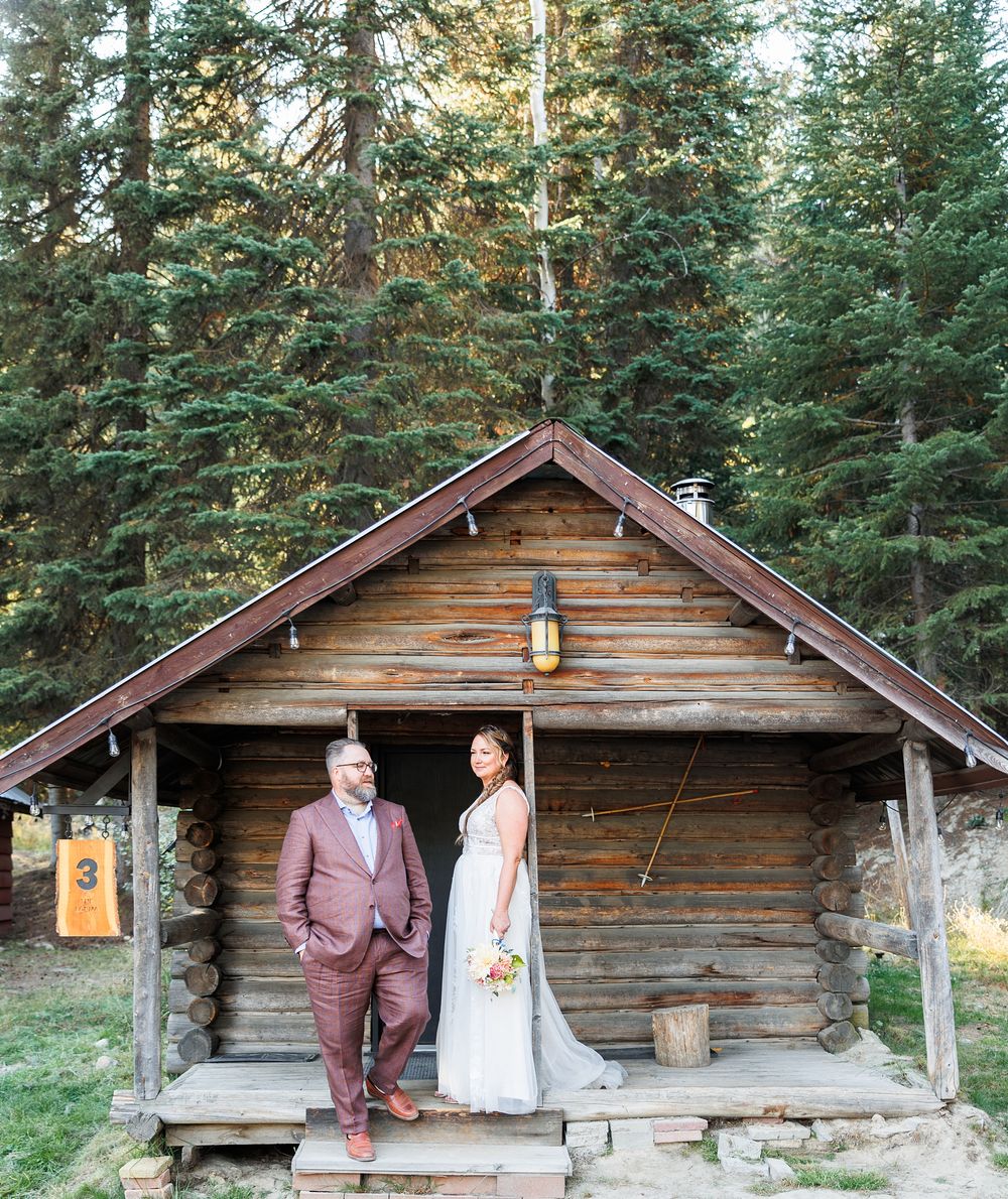 Chute Lake Wedding.  Summerland and Penticton wedding photographer.
