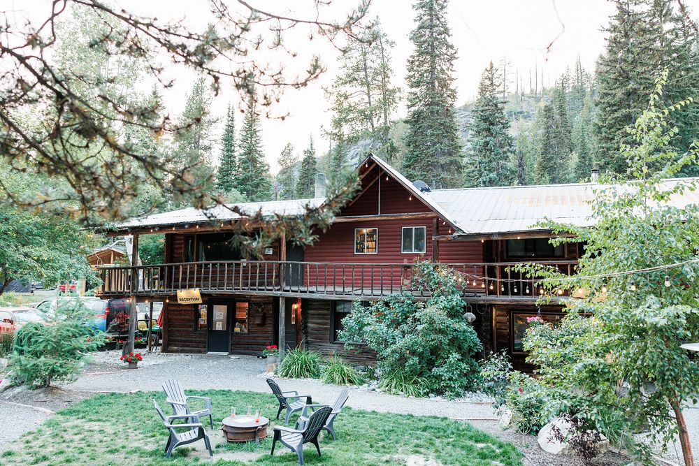 Summerland and Penticton Wedding photographer.  South Okanagan weddings.  Vineyard weddings.