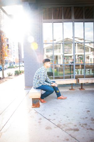 Memphis family photographer specializing in capturing authentic, everyday moments that reflect your unique seniors.
