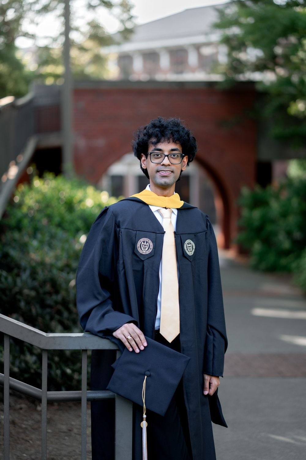Georgia Tech north avenue archway the best photo spots for GT graduation portraits
