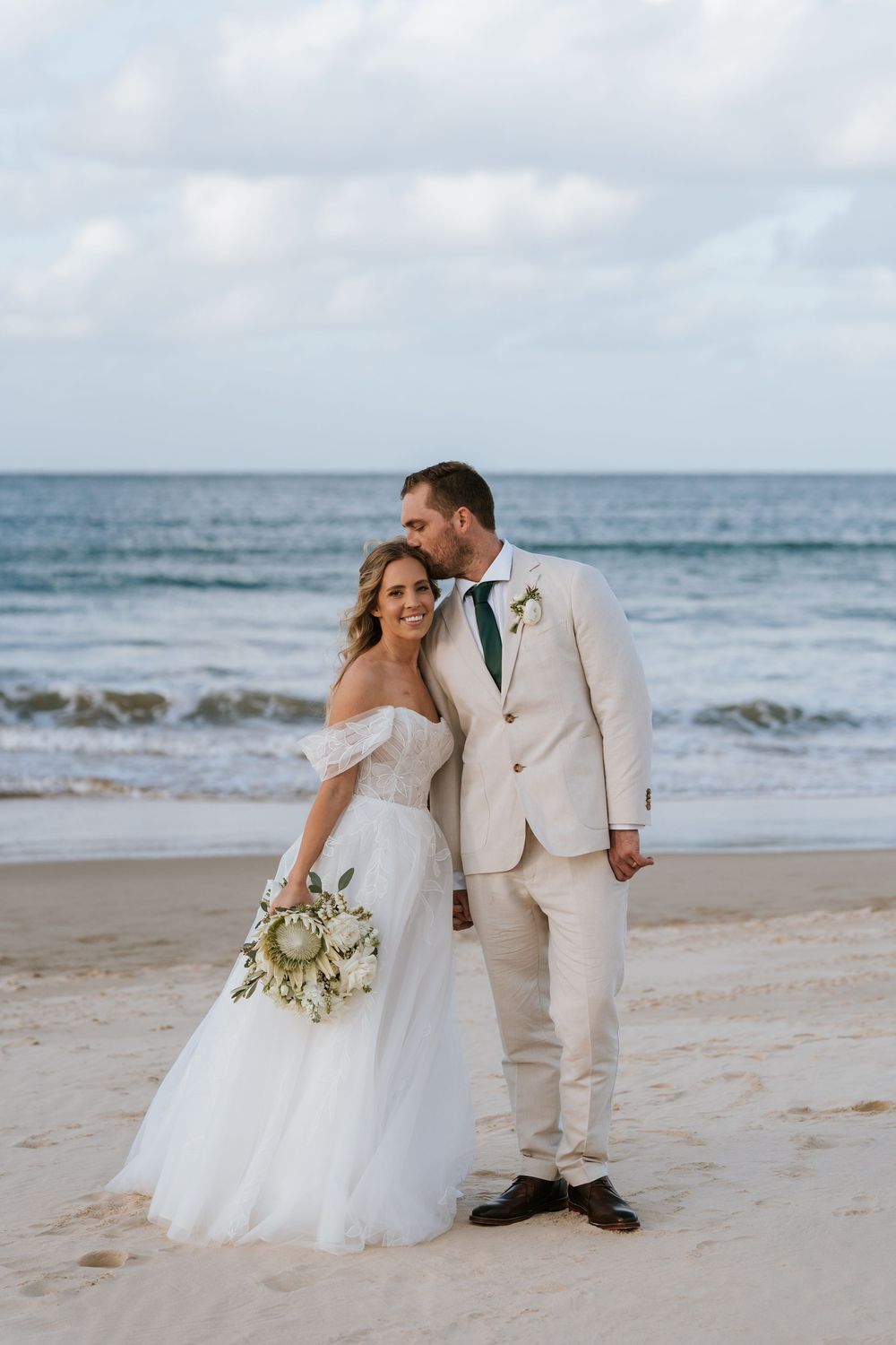 Noosa Wedding Photographer, Noosa Main Beach, Sunshine Beach Surf Club Wedding, QLD Photographer