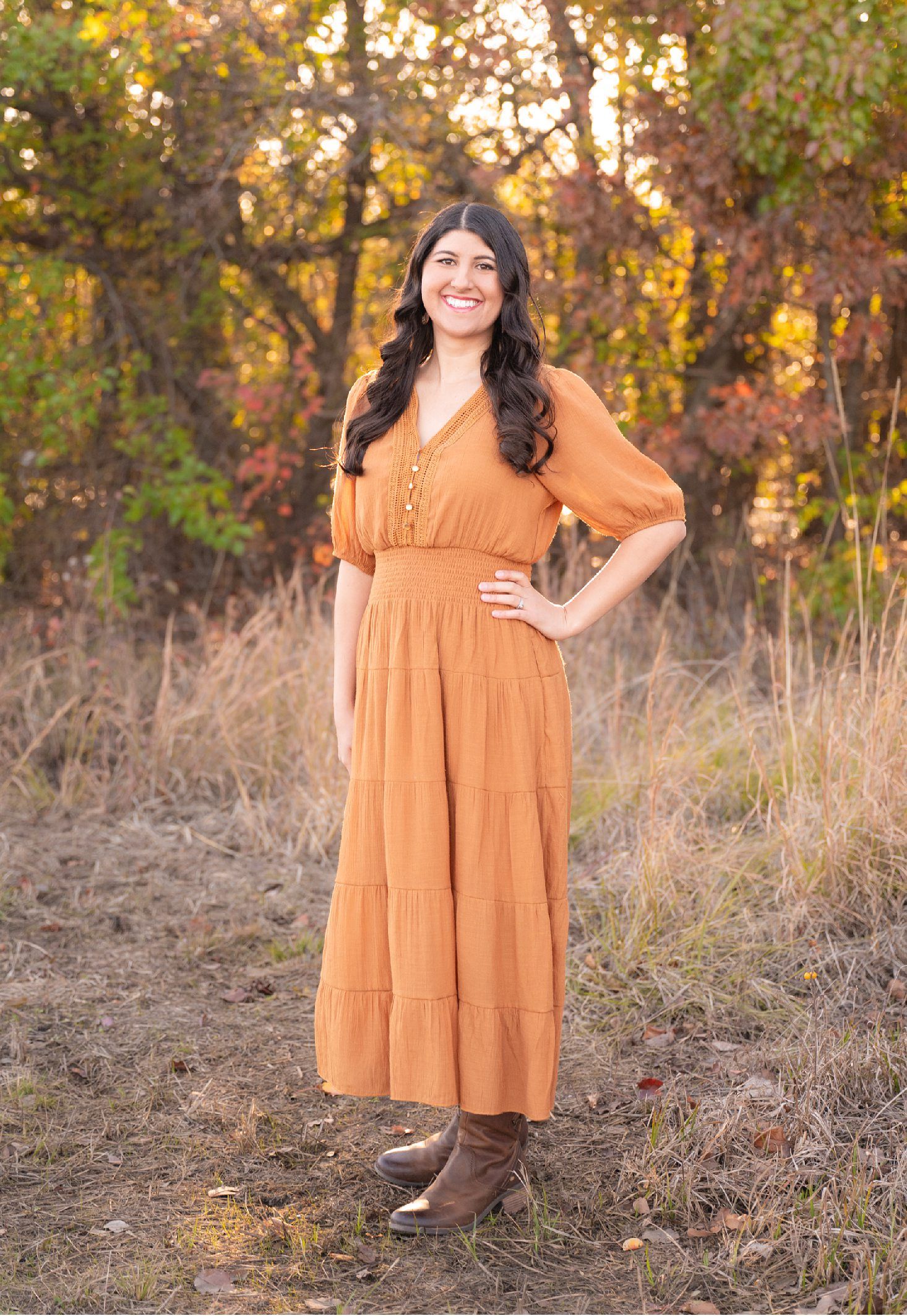 Large extended family session in fall by Bartlesville Family photographer Kristi Bray