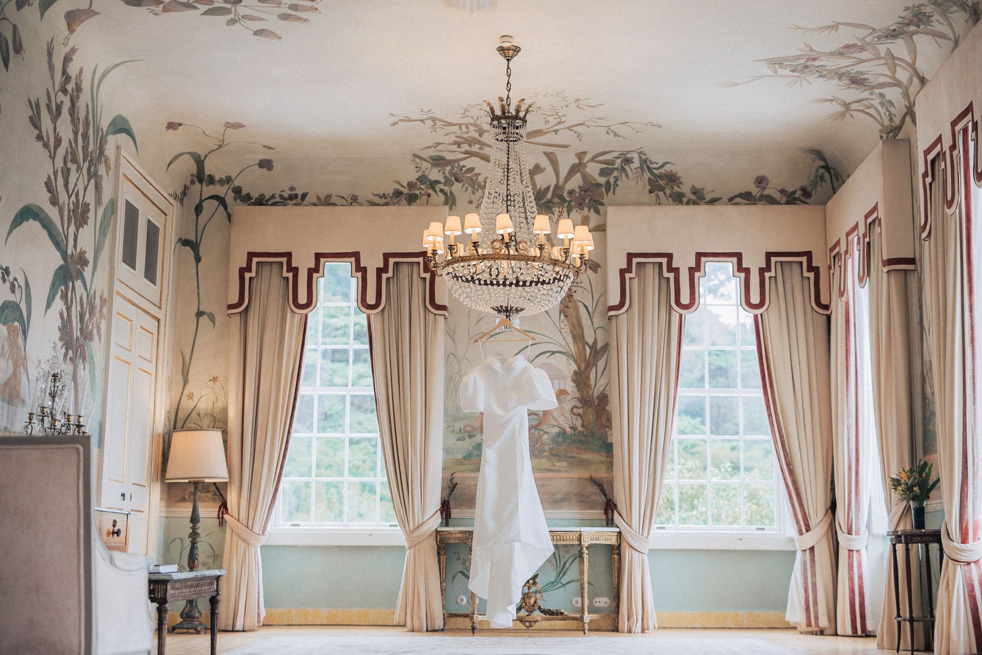 Elegant white bridal dress at Valverde Sintra Palácio de Seteais. captured by a destination wedding photographer in Portugal