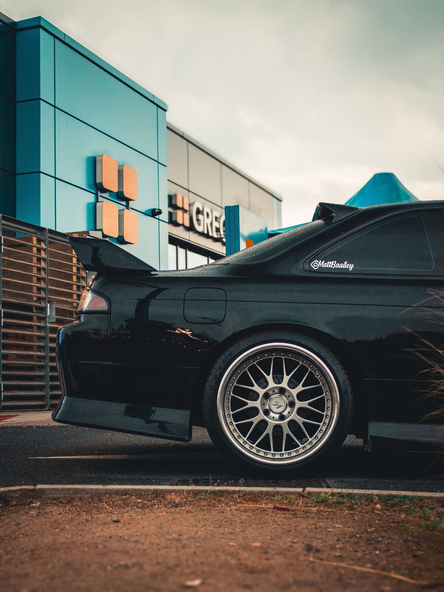 Static shot of an S14