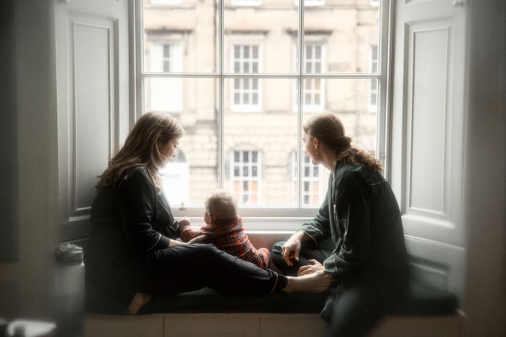 Maternity and Newborn photographer & videographer in Edinburgh, Glasgow and Fife
