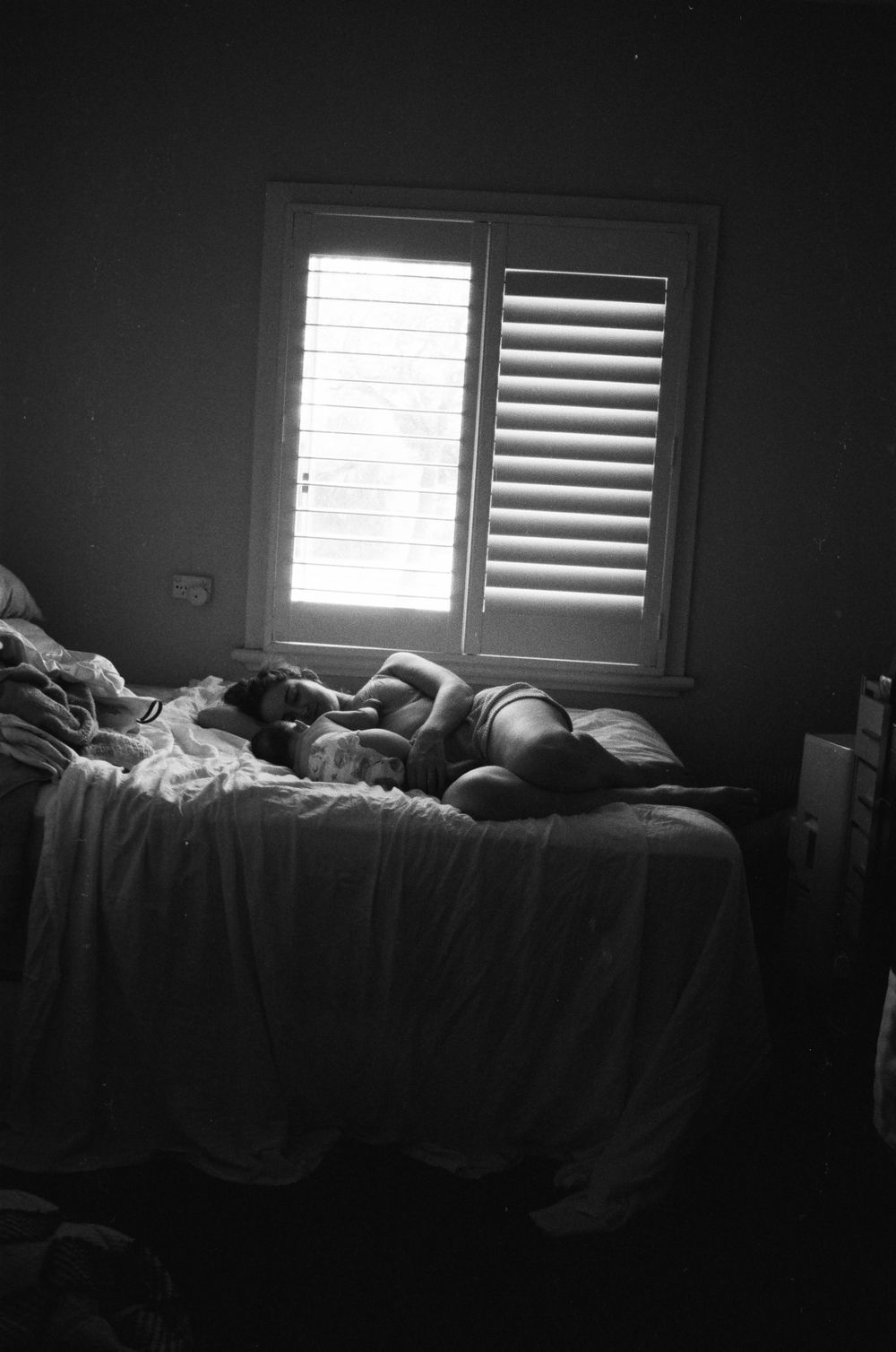 Capturing authentic moments through film in Perth, Margaret River, WA. Specializing in motherhood, branding, and intimate portraits