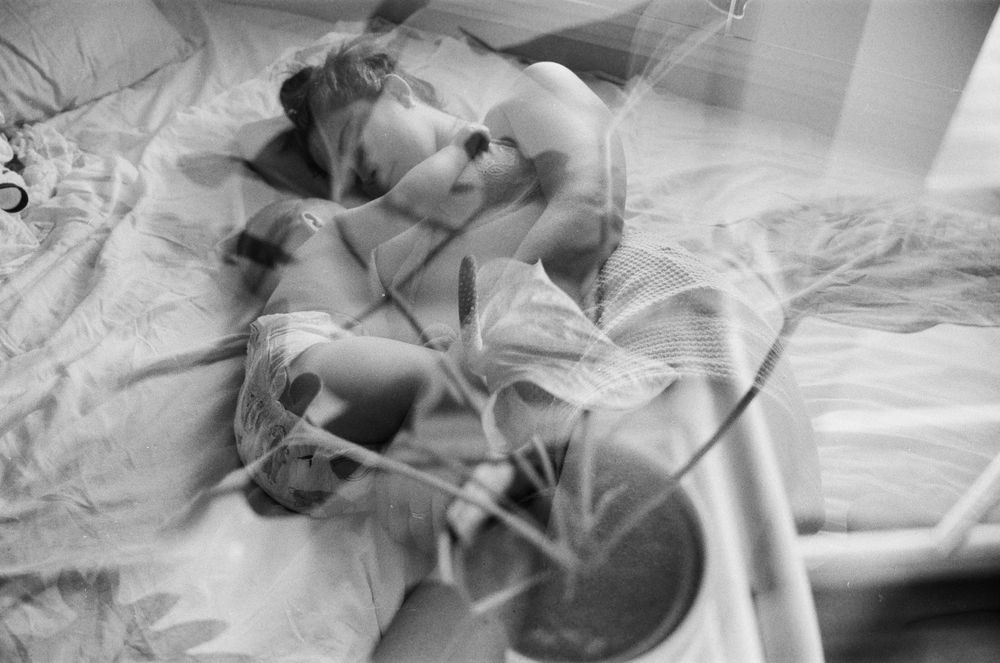 Capturing authentic moments through film in Perth, Margaret River, WA. Specializing in motherhood, branding, and intimate portraits
