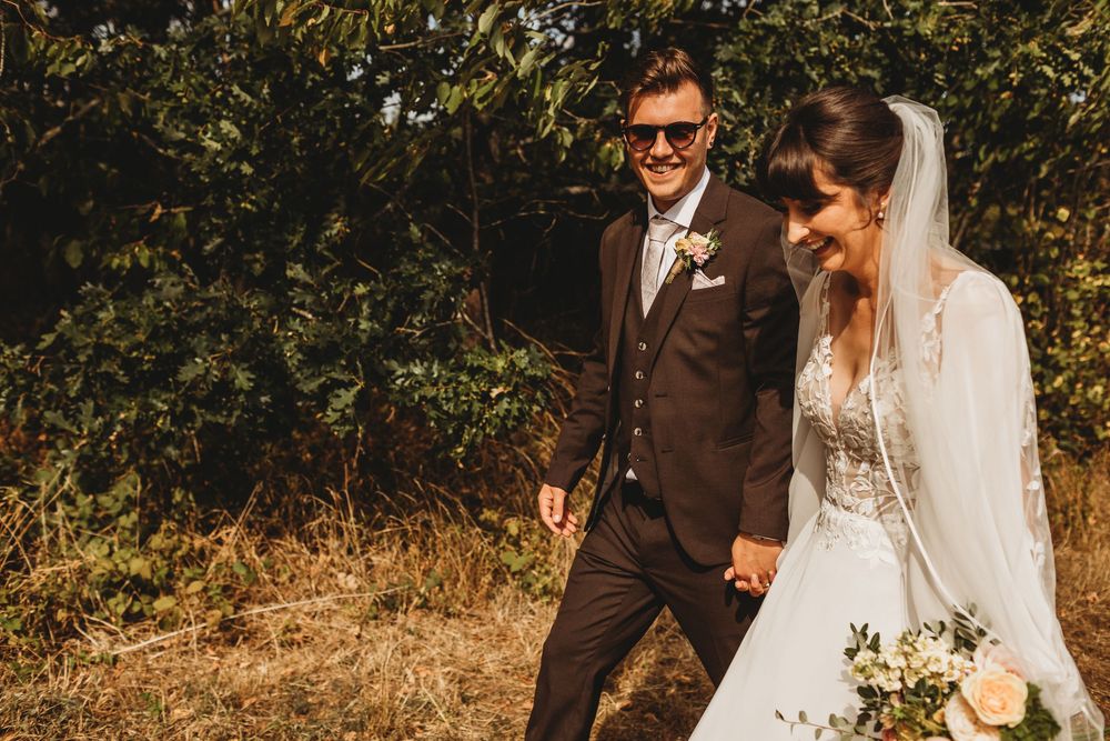 Kimbridge Barn summer wedding photographer
