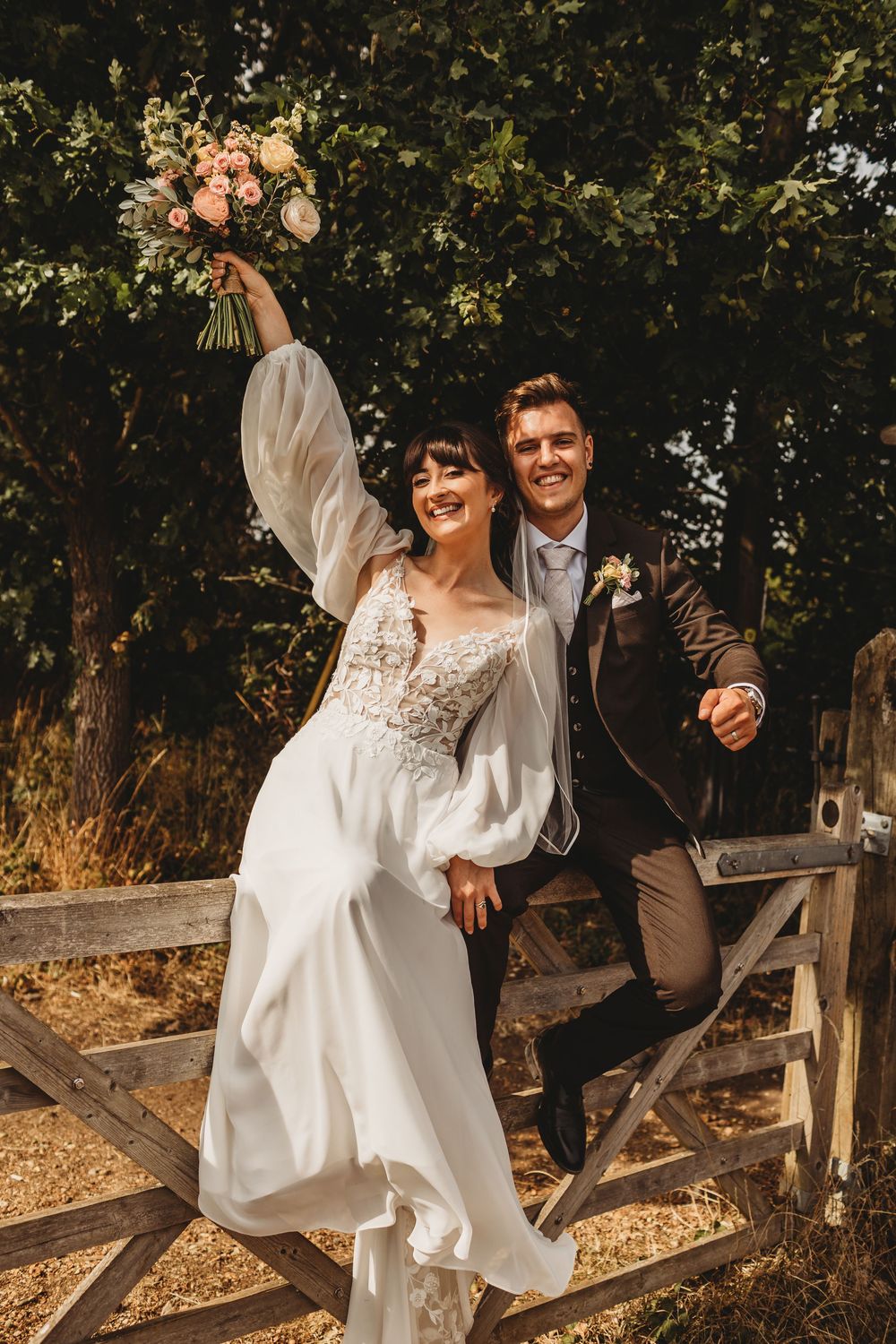 Kimbridge Barn natural wedding photography