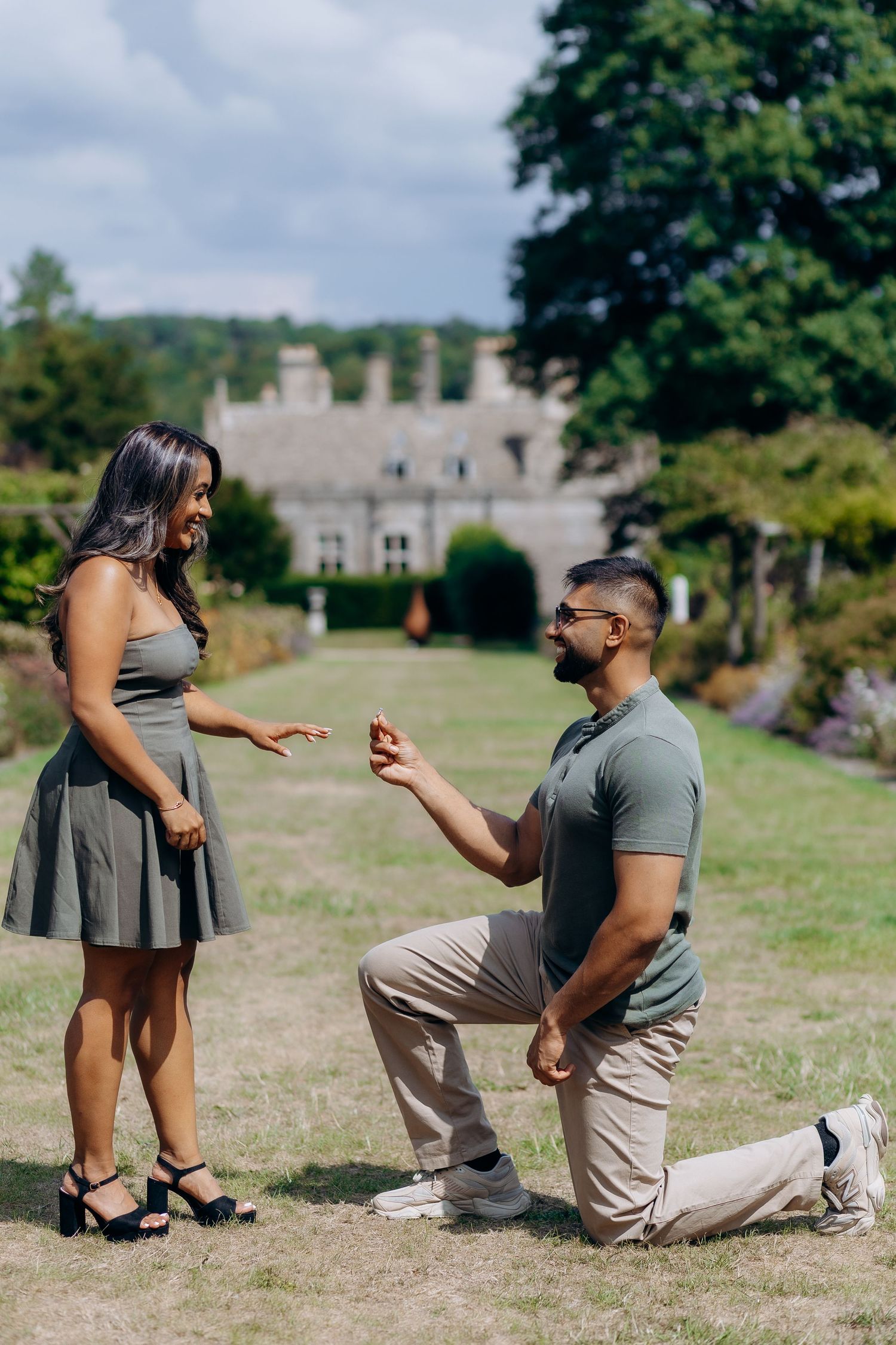 Surprise proposal captured by Cotswolds proposal photographer