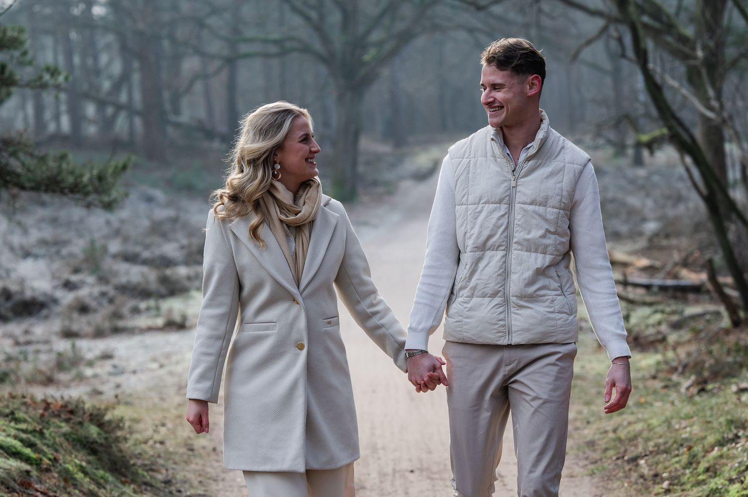 pre-weddingshoot gefotografeerd door christelijke trouwfotograaf t bluk Laren