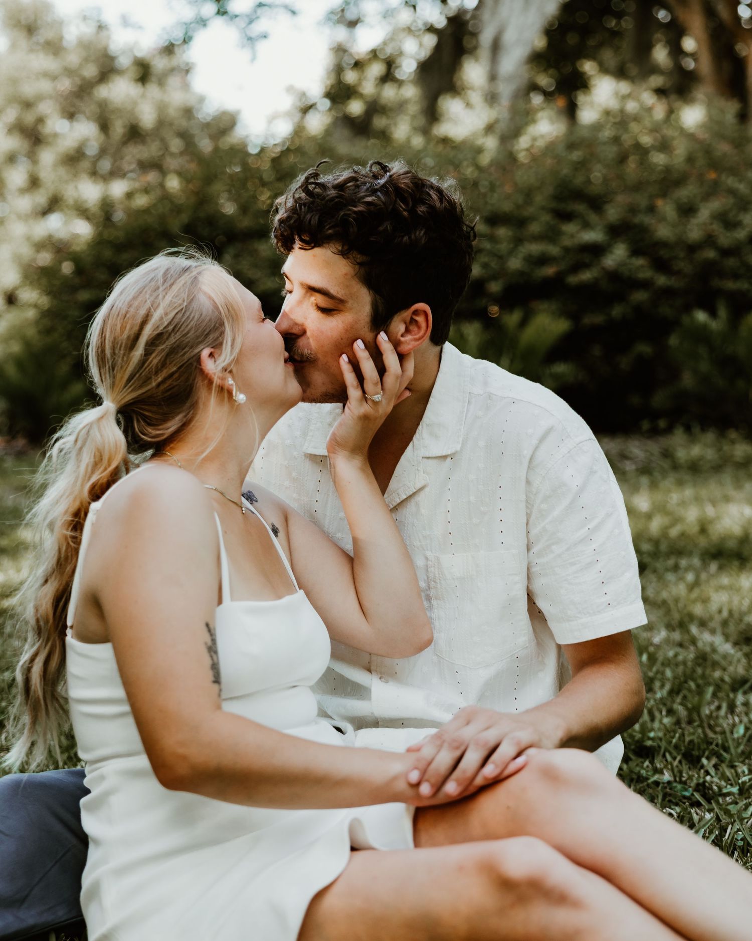 Intimate summer outdoor photo session in natural lighting.