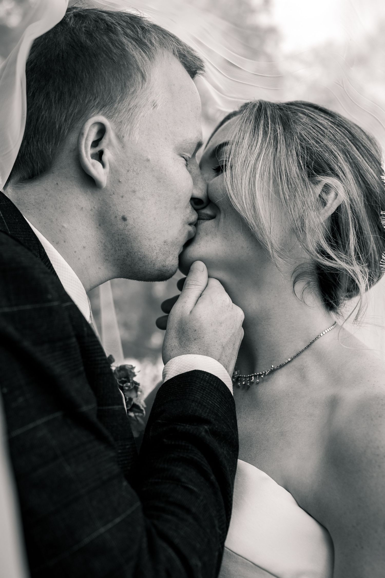 SUFFOLK CHURCH WEDDING - EDITORIAL WEDDING PHOTOGRAPHY