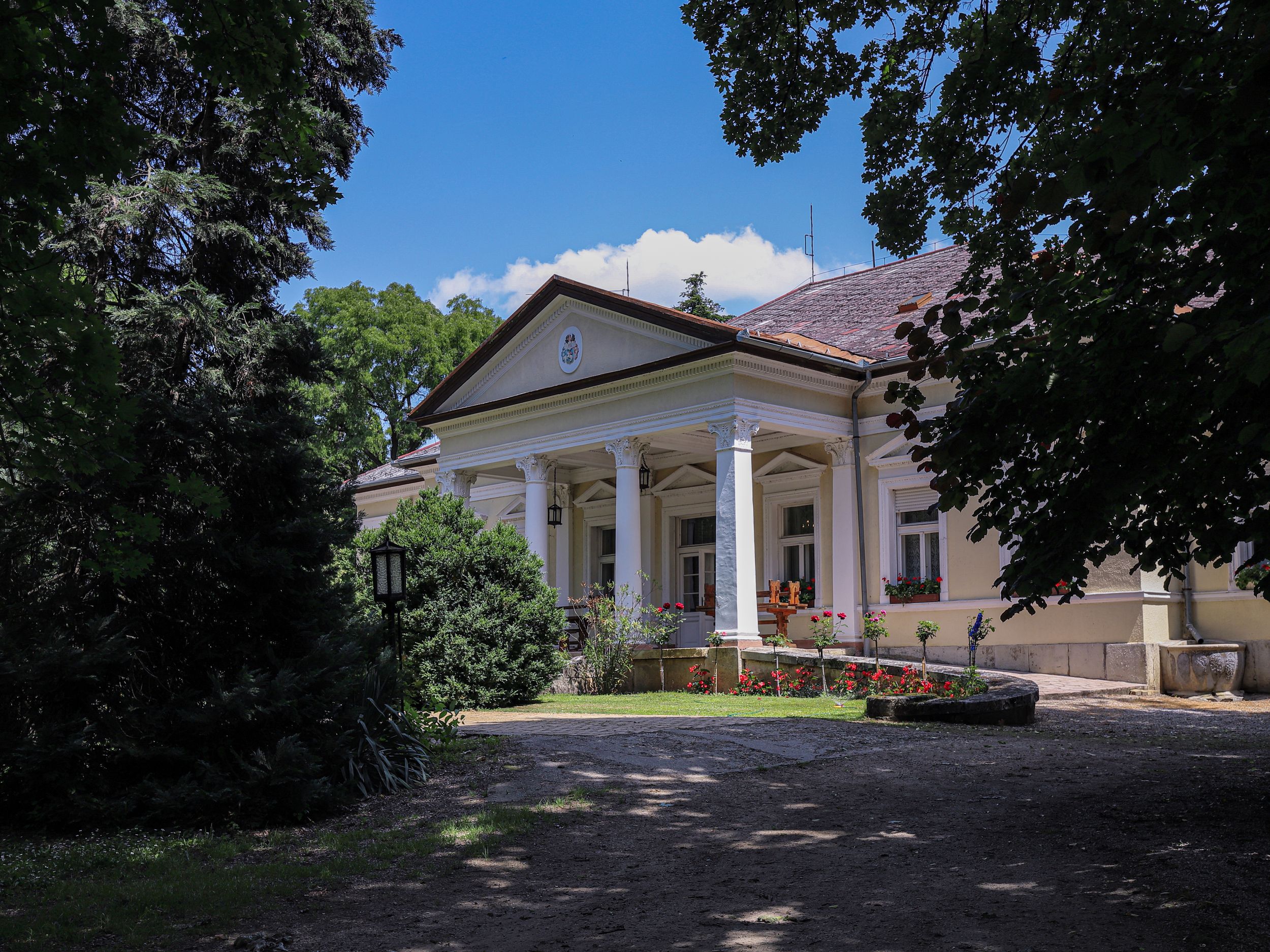pazmandy brauch kastely gbr gbrfoto