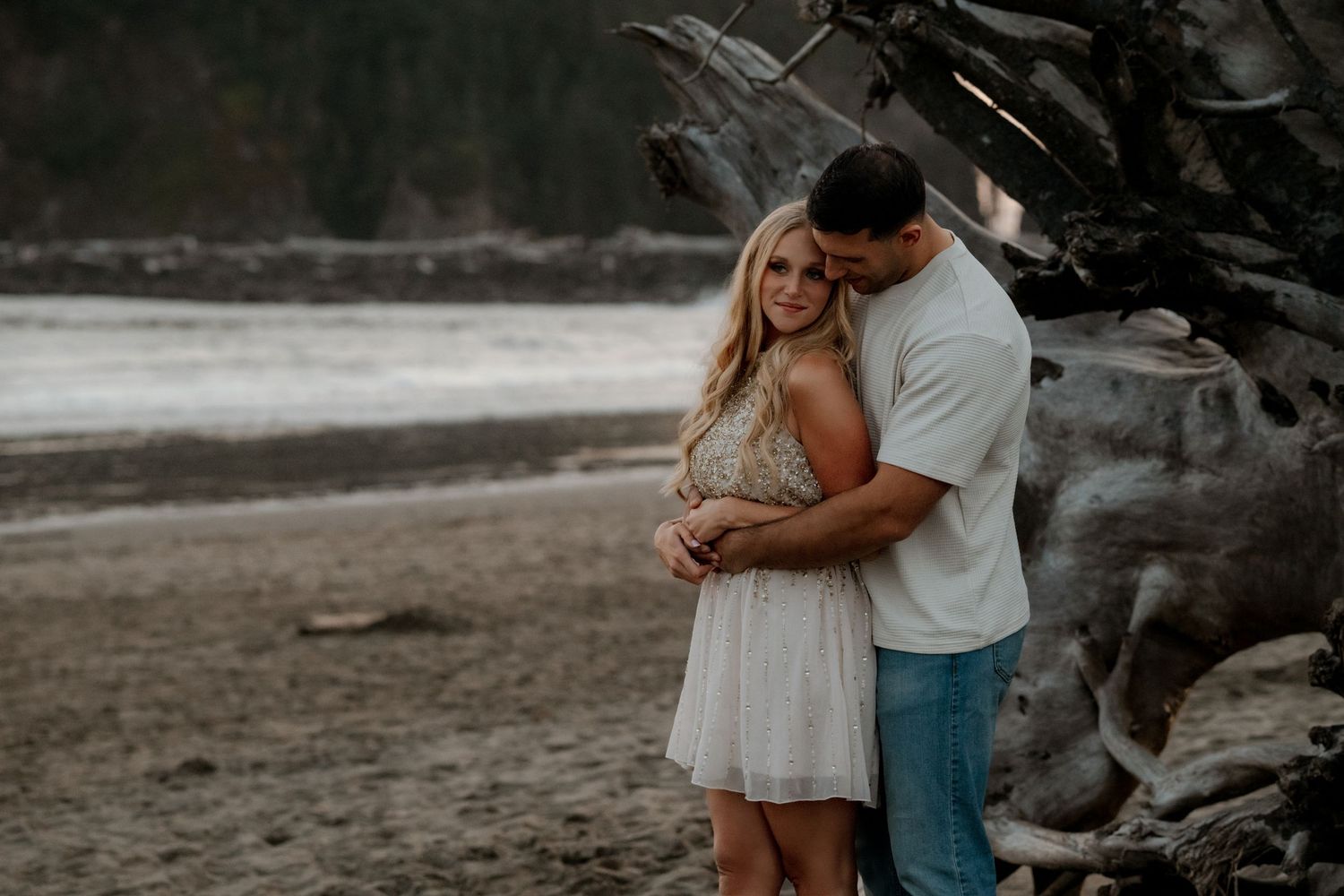 Charlotte Ann Photography - Family Portrait Photography. Pacific Northwest Photographer. Forks, Washington Photographer.