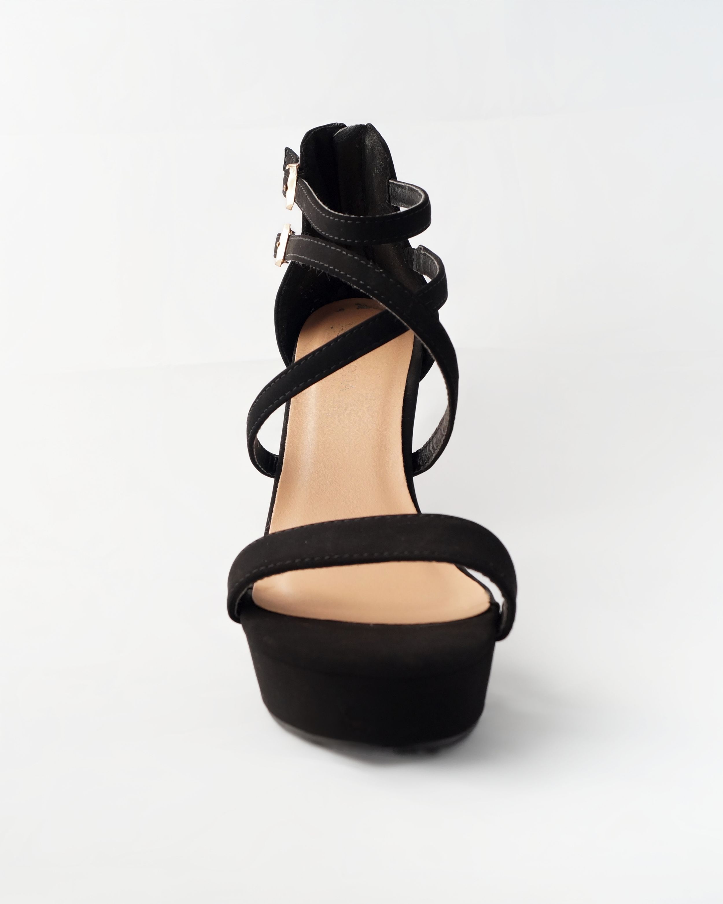 high end shoe product photography for e-commerce