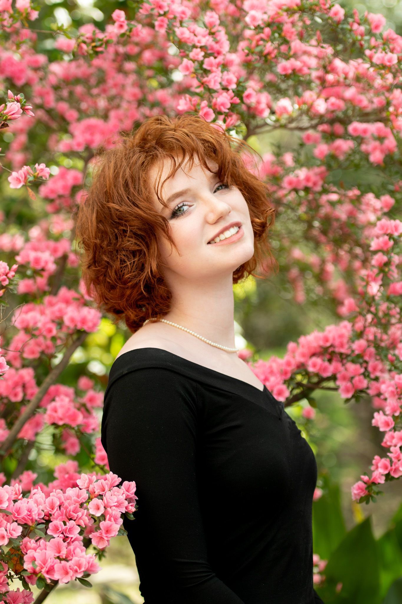 Vicksburg Mississippi flower garden senior portrait session