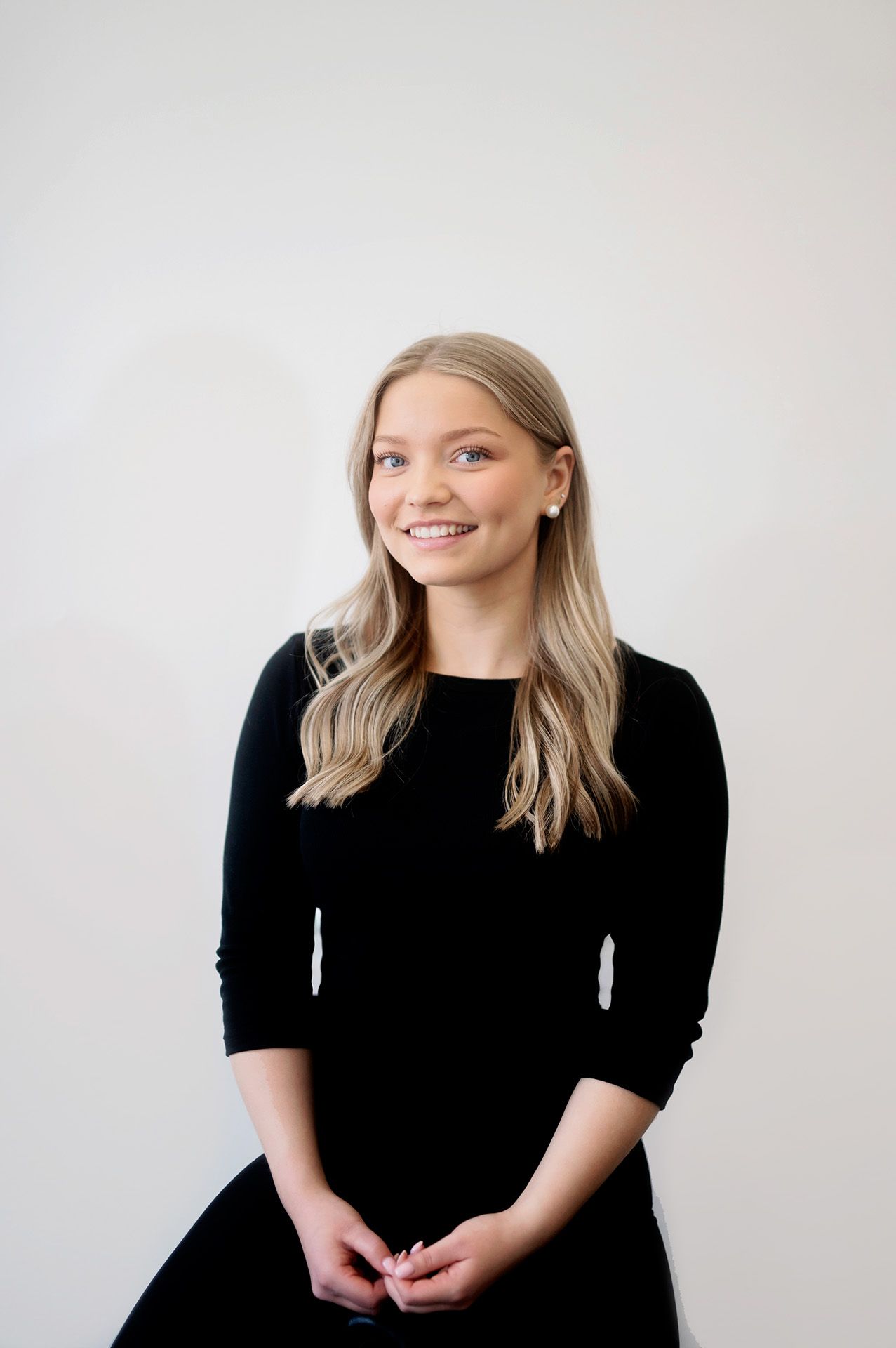 Maja, frisör på forma. i Motala