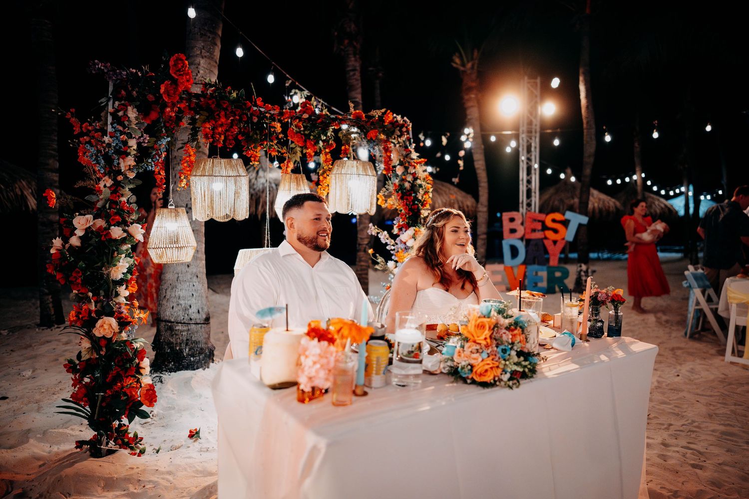 Aruba wedding at renaissance hotel