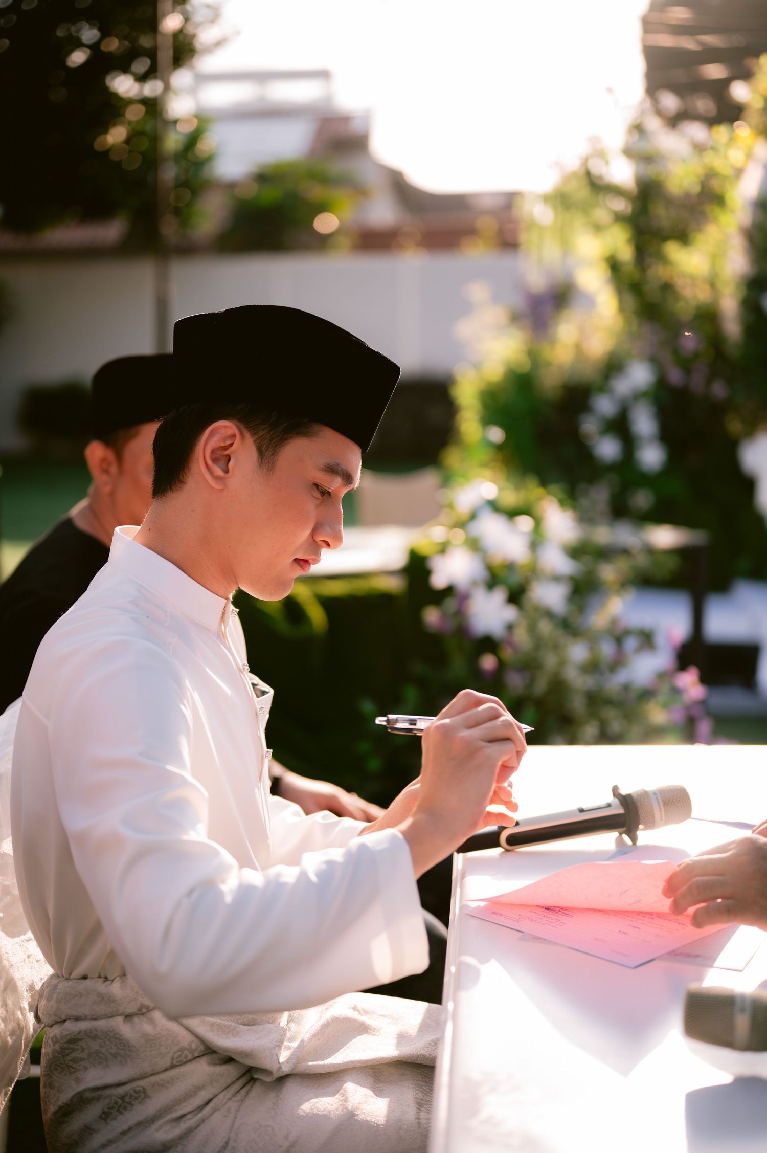Wedding experiences starting from RM1,500 ✨
Because your memories deserve to be captured beautifully.