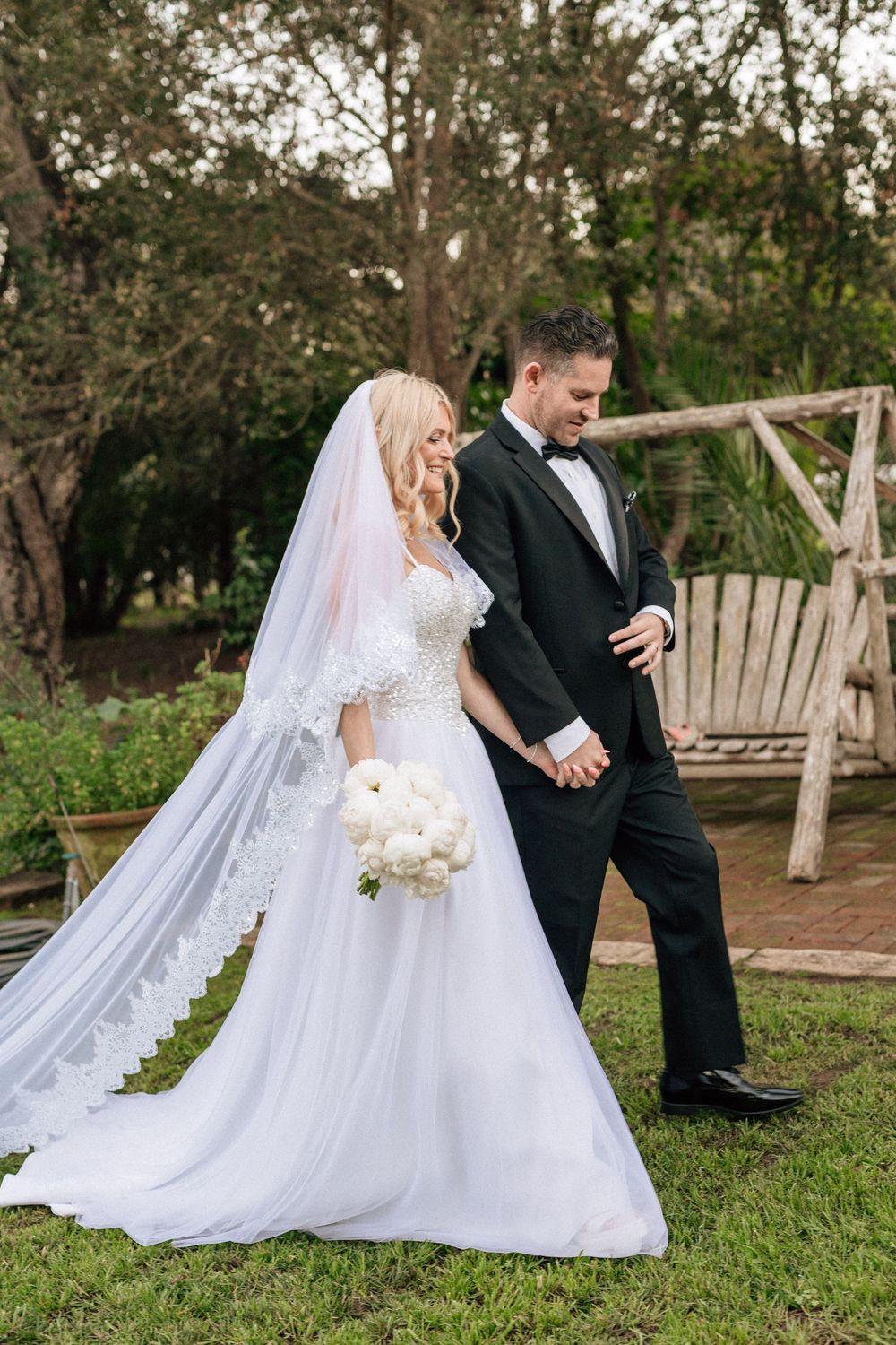 Bicoastal photographer shares photos from wedding in california with editorial film vibe