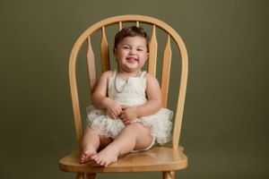Miami cake smash photos, Hialeah milestone portraits, Coral Gables baby photographers, Doral FL baby photography, baby portrait studio