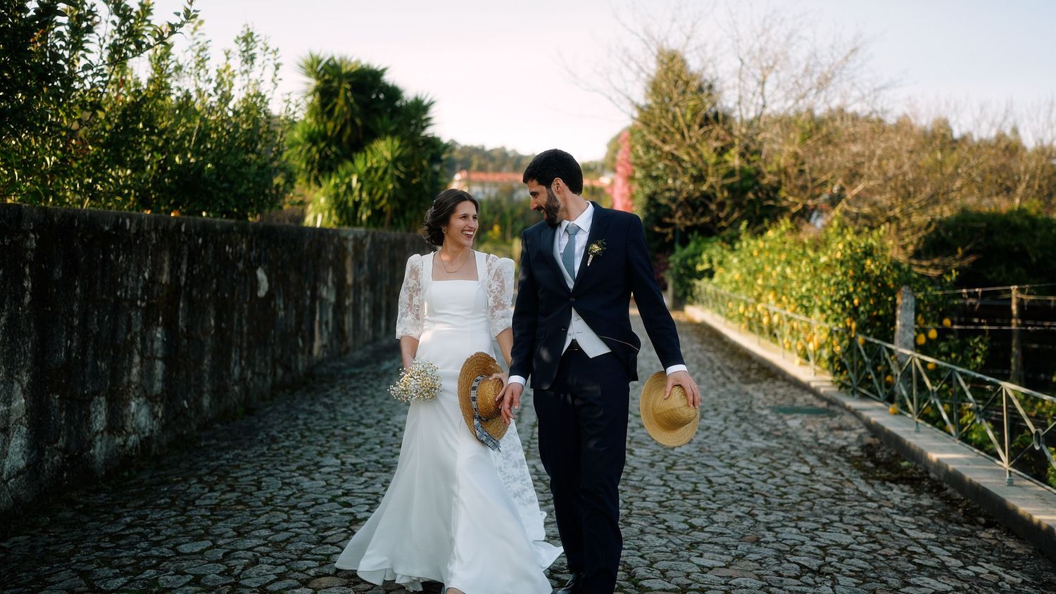 Saída de um casamento em Viana do Castelo, Portugal