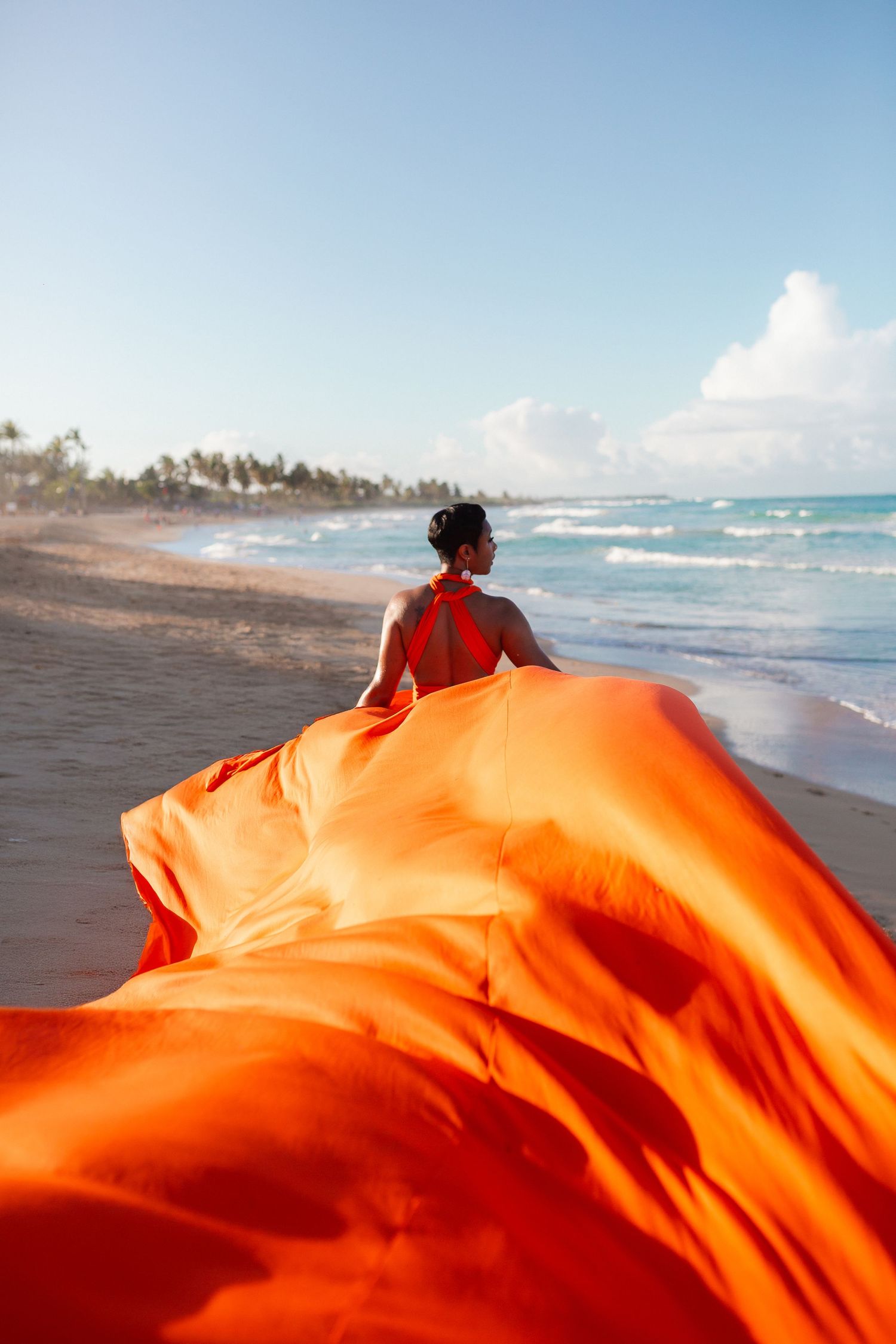Flying dress Punta Cana, Photo session on the beach. For woman, couple, celebrate birthday,  anniversary