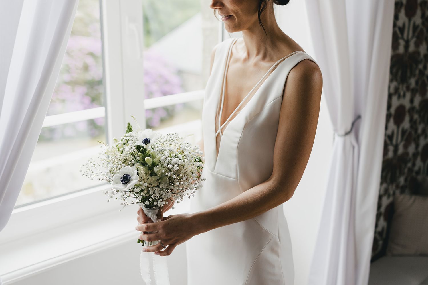Mise en beauté mariée–quimper/Robe Annecy Pronovias/Coiffure & maquillage : Elodie Struillou coiffeuse maquilleuse/Photo Dométhilde Caillet