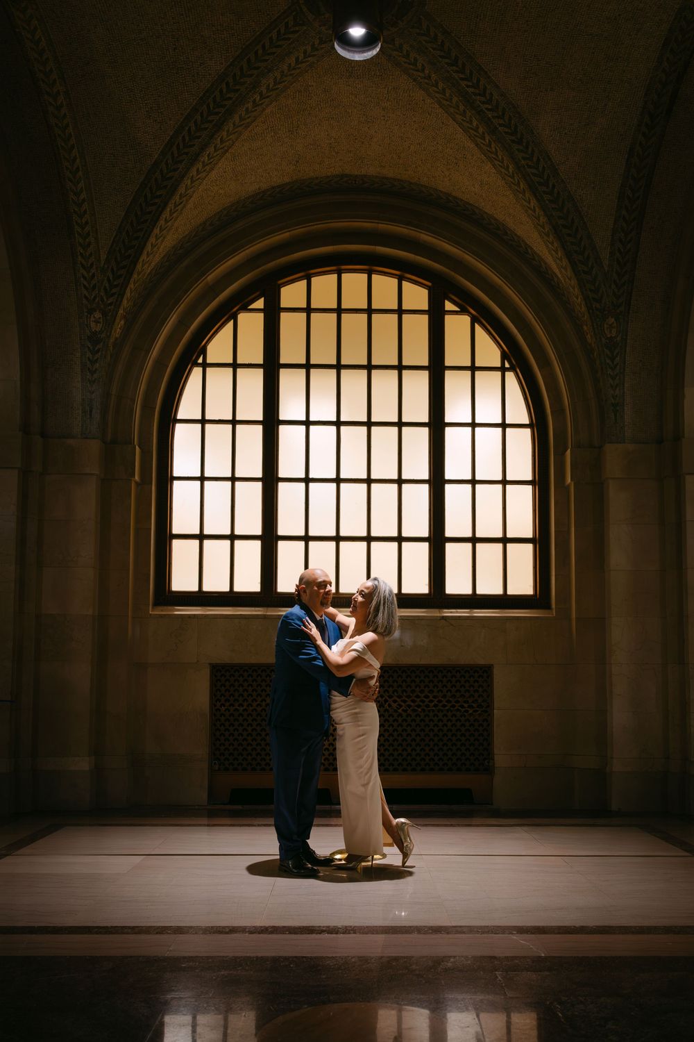 Wedding photography. Chicago photographer. City Hall Wedding Chicago.