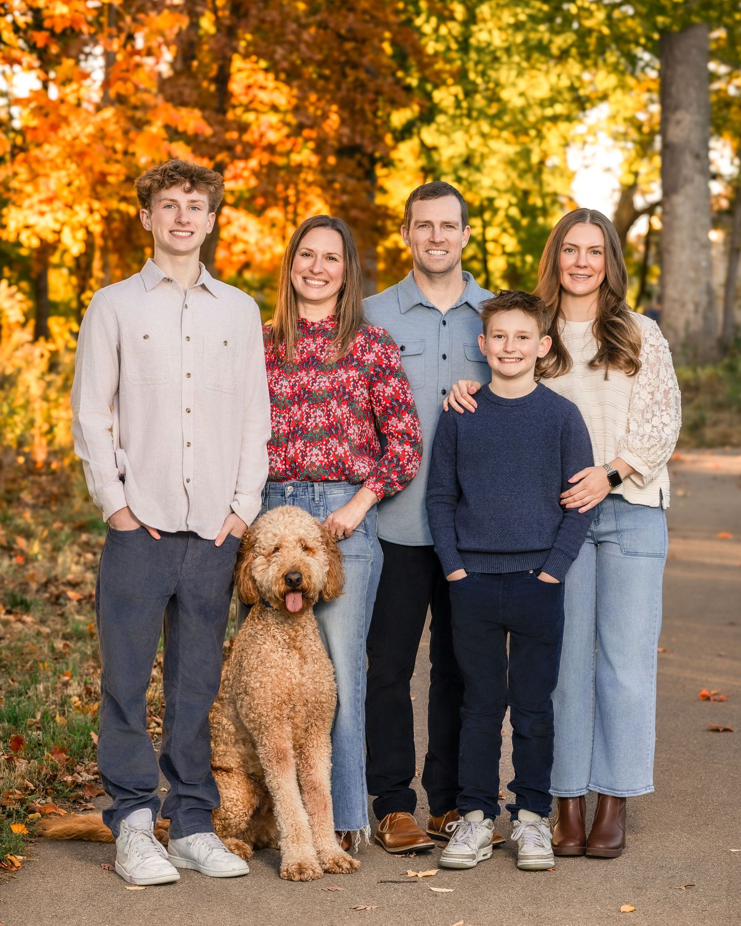 Minnesota family photographer family of 5 with dog fall photo session Chanhassen
