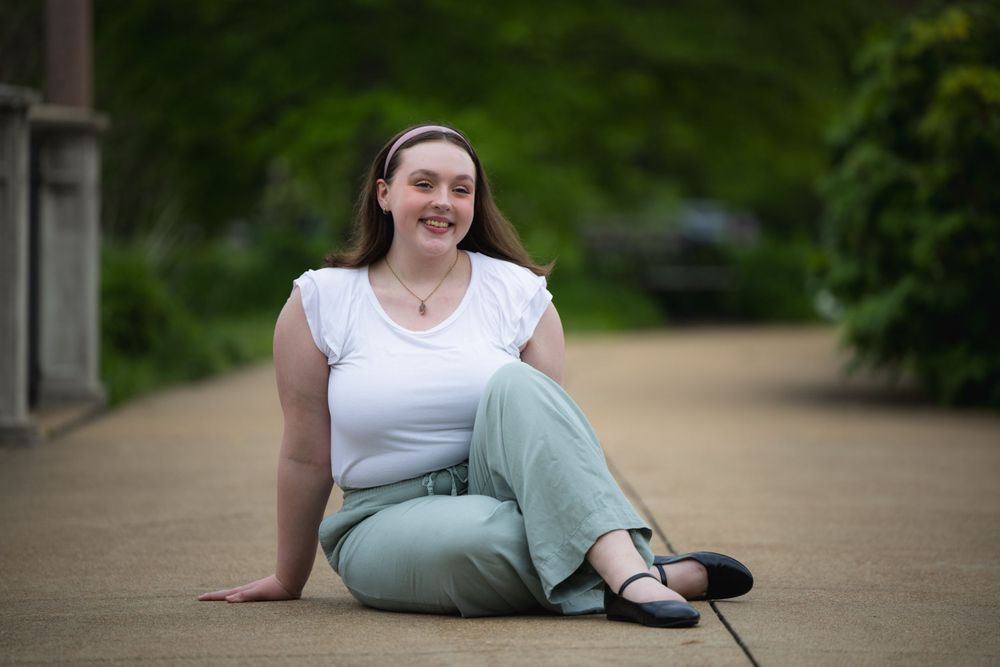 highly rated senior photographer in St. Louis Saint Charles Chesterfield Kirkwood Ladue Clayton