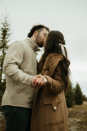 Couples engagement photography; Copyright: Myranda Smith Photography