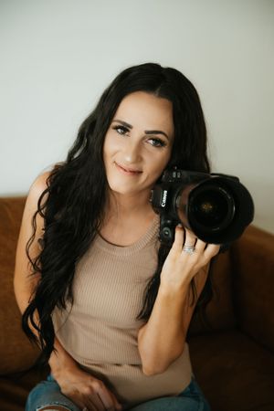 Professional headshot photography, content photography; Copyright: Myranda Smith Photography
