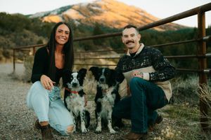 Family portrait photography; Copyright: Myranda Smith Photography