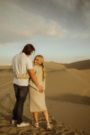 Couples engagement photography; Copyright: Myranda Smith Photography